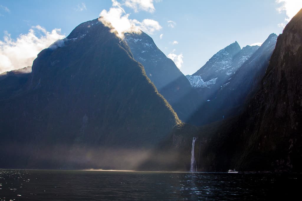 Vịnh Milford Sound, New Zealand